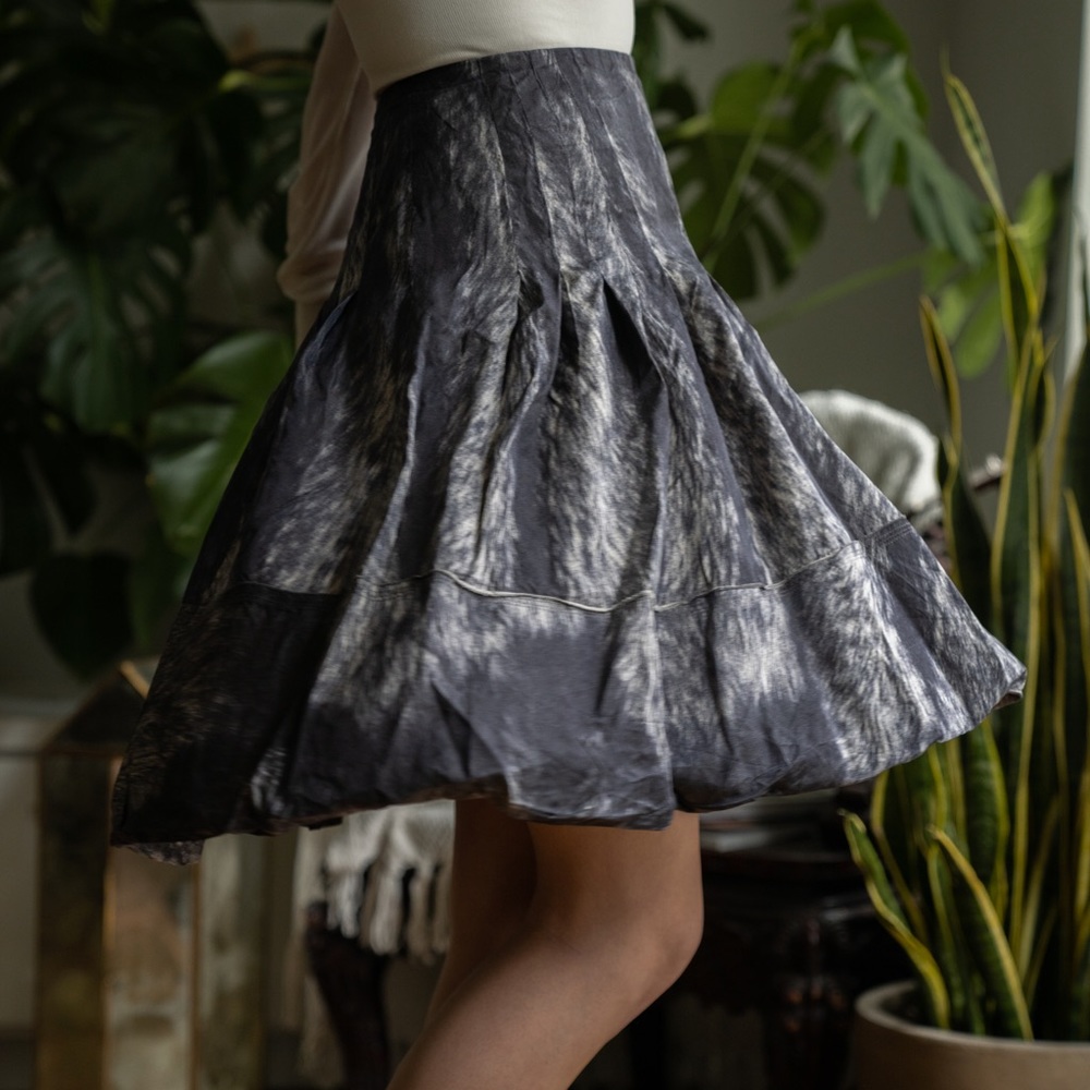 SOLD- PRADA silk skirt - Picture 6 of 12